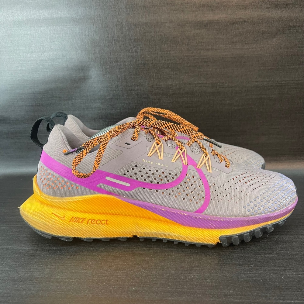 Nike Pegasus Trail‎ 4 Womens 11 Grey Purple Orange Hiking Running Shoes DJ6159